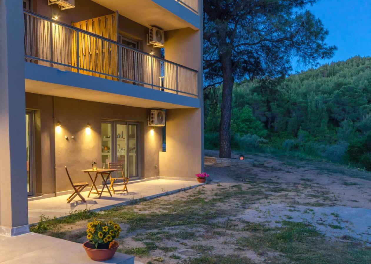 Forest Resort Suites Skiathos 트롤로스 외부 사진