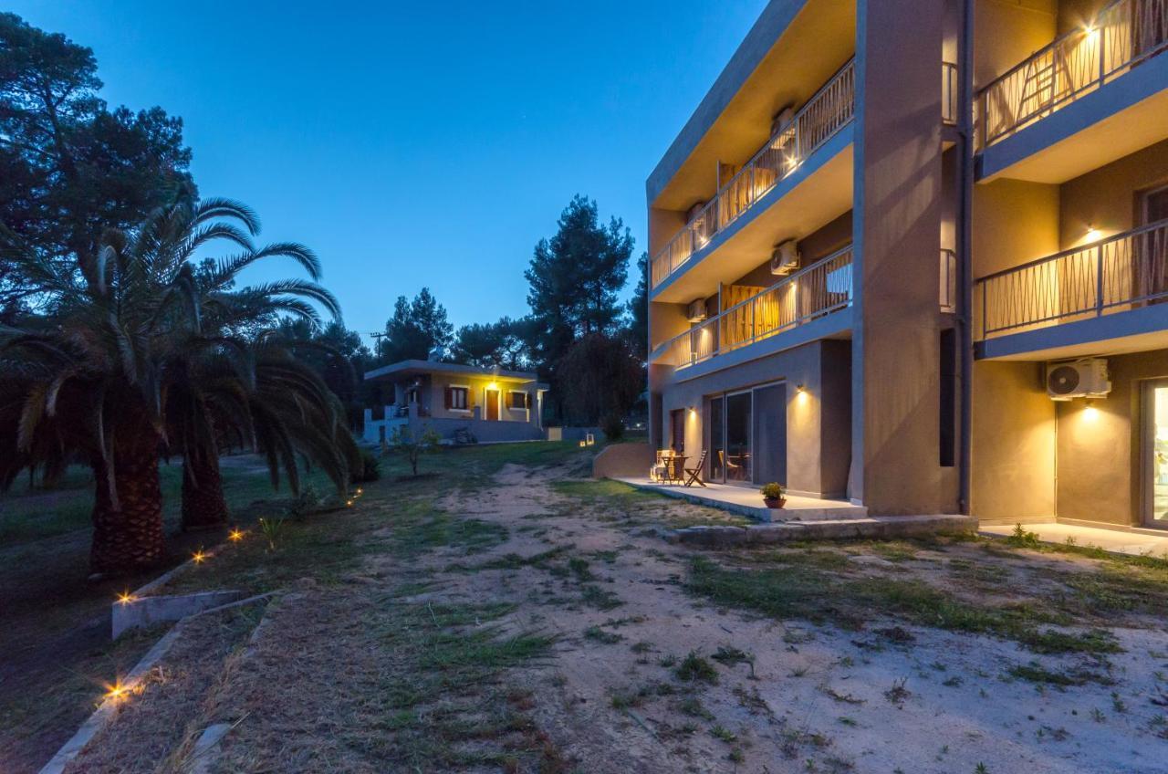 Forest Resort Suites Skiathos 트롤로스 외부 사진