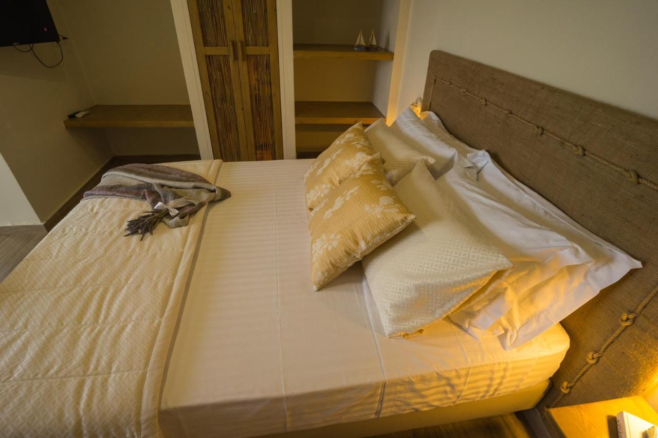 Forest Resort Suites Skiathos 트롤로스 외부 사진