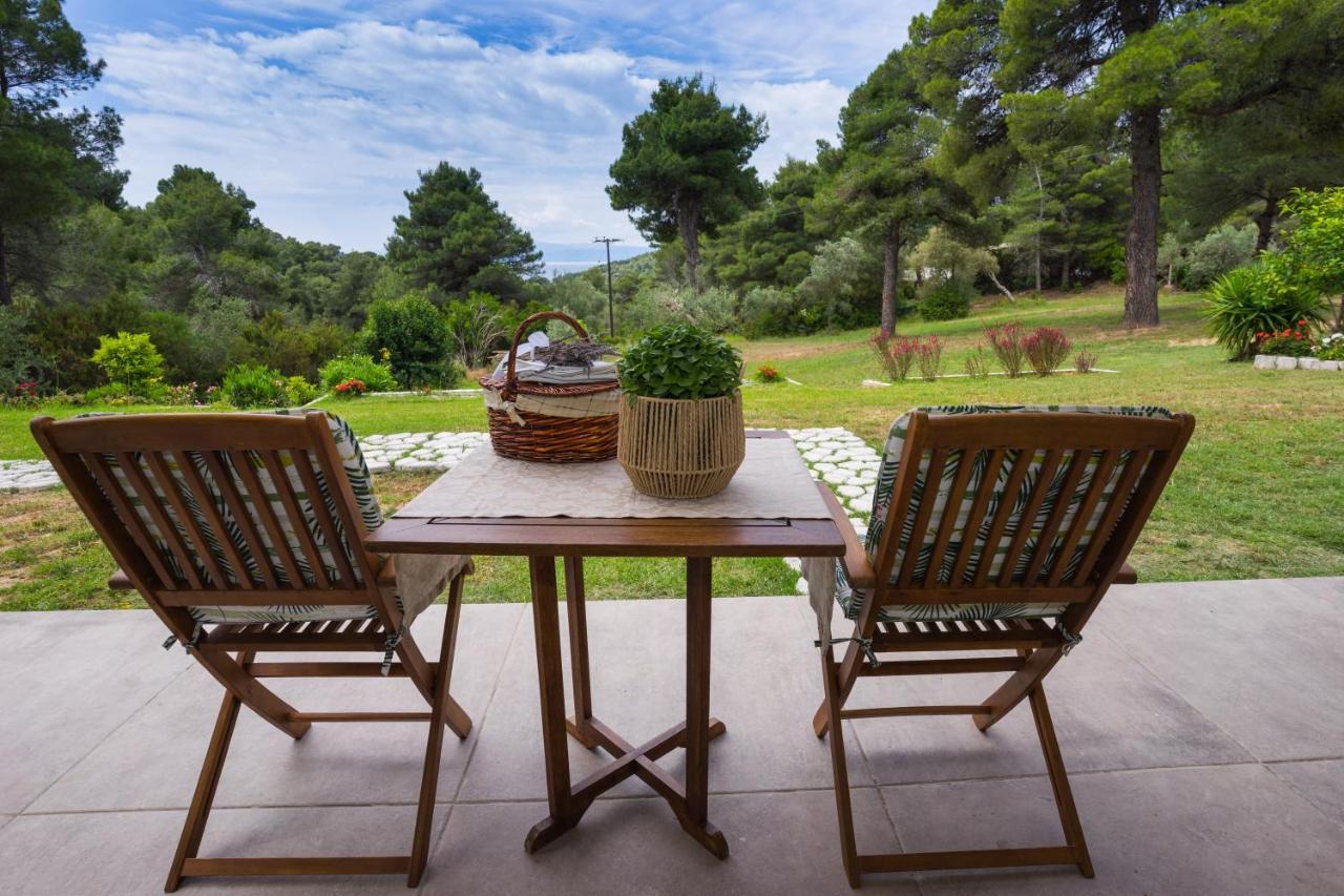 Forest Resort Suites Skiathos 트롤로스 외부 사진