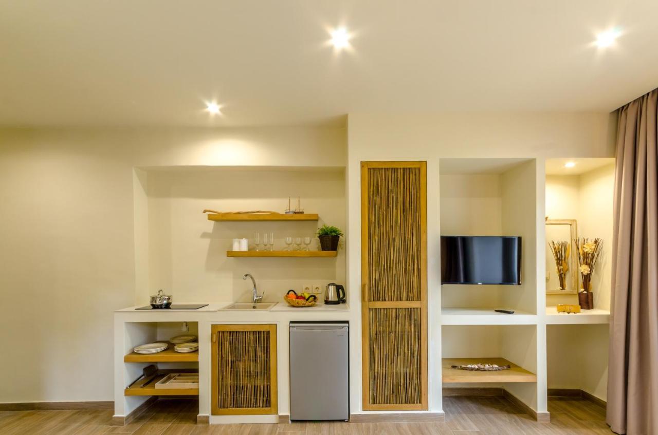 Forest Resort Suites Skiathos 트롤로스 외부 사진